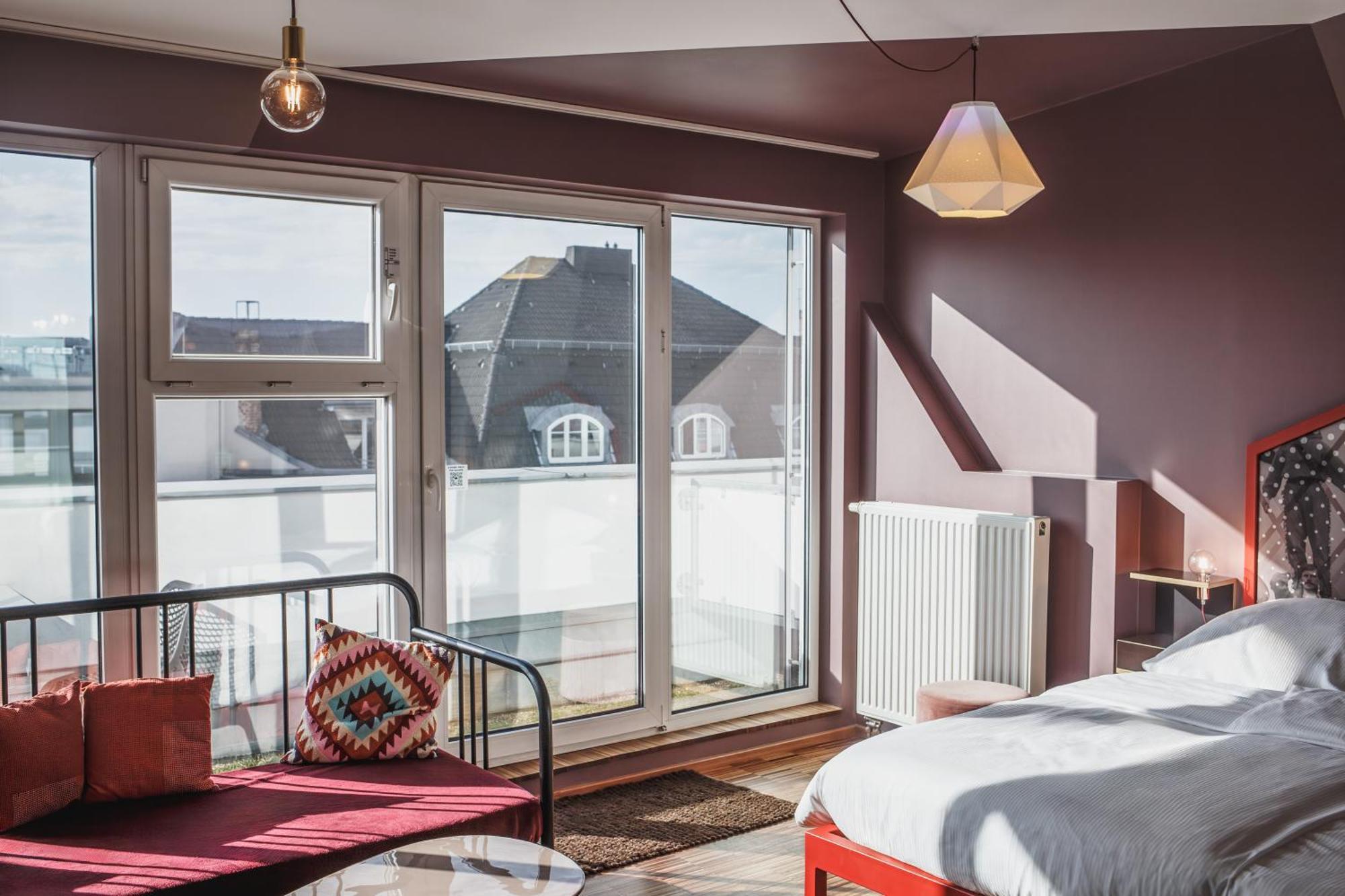 The Circus Hostel Берлин Екстериор снимка